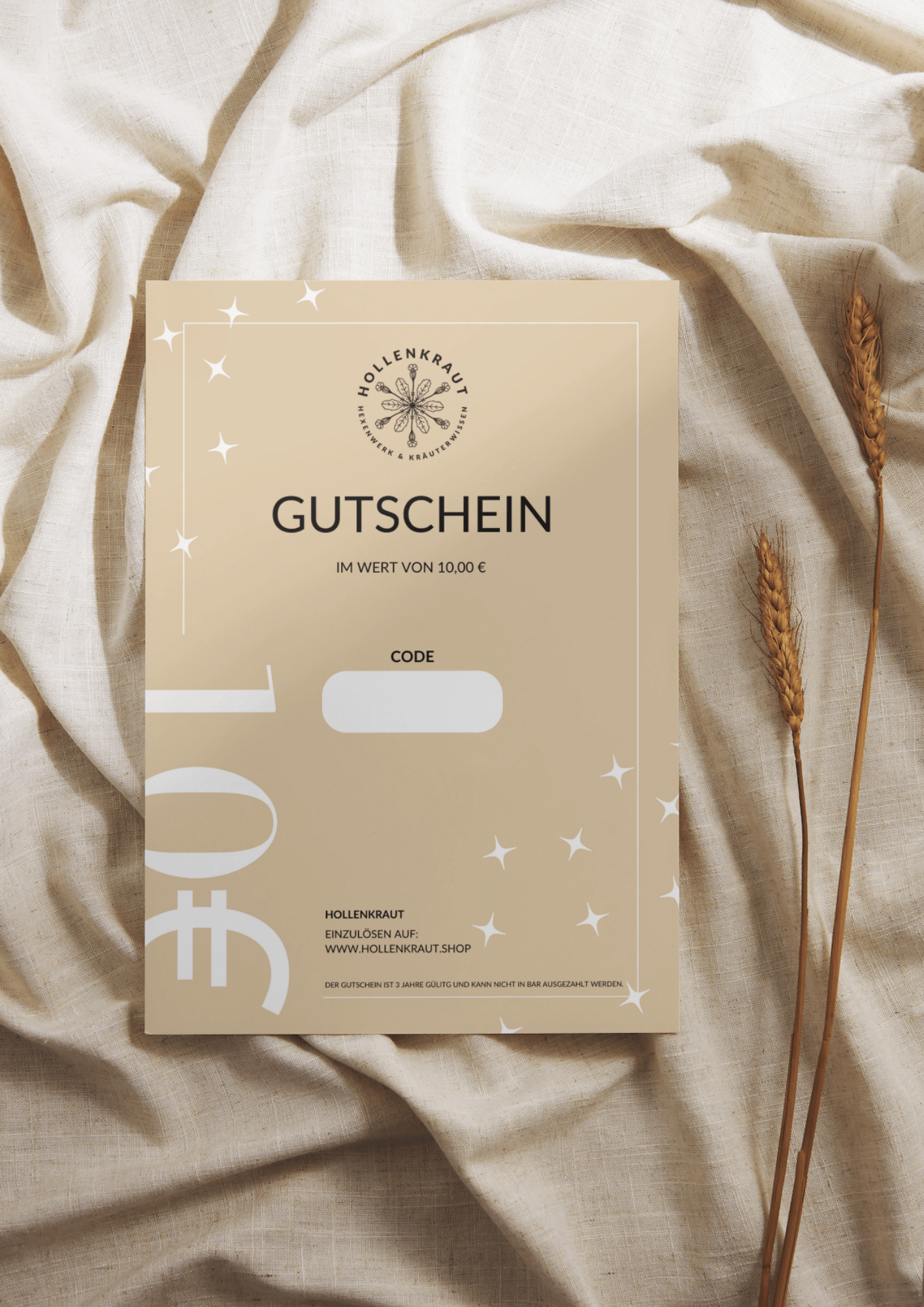 HOLLENKRAUT Geschenkgutschein - HOLLENKRAUT Gutschein im Wert von 10,00 € auf einem eleganten beige Hintergrund mit Weizenähren. Einlösbar auf www.hollenkraut.shop.